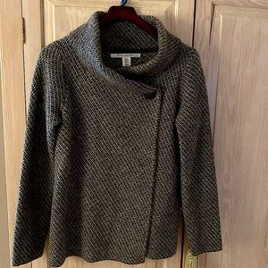 Medium weight sweater jacket. Slightly flared bottom  worn once.